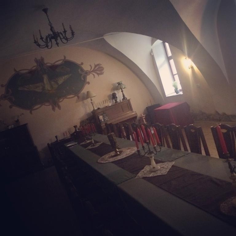 Zamek W Dziegielowie Buitenkant foto