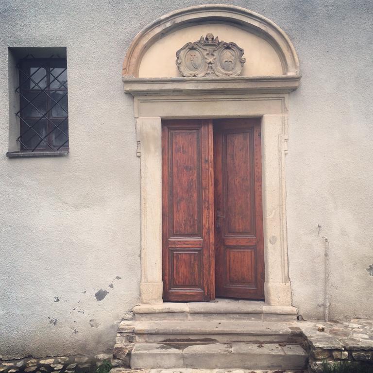 Zamek W Dziegielowie Buitenkant foto