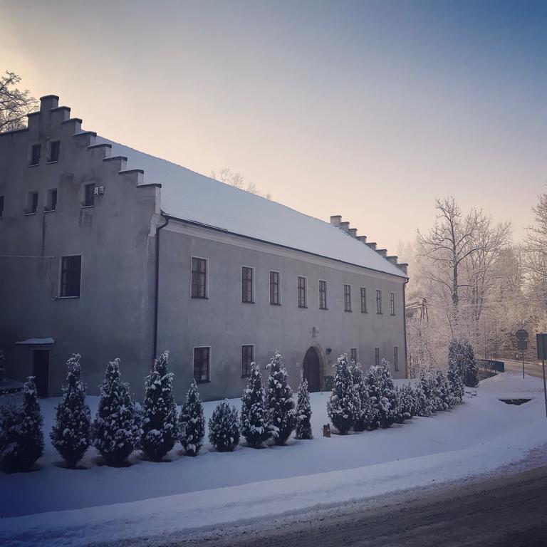 Zamek W Dziegielowie Buitenkant foto